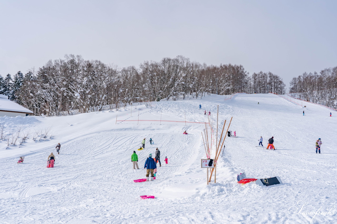 倶知安町旭ケ丘スキー場　羊蹄山を見上げながら滑走、地元のスキーヤー＆スノーボーダーたちに長く愛される粉雪ゲレンデ！